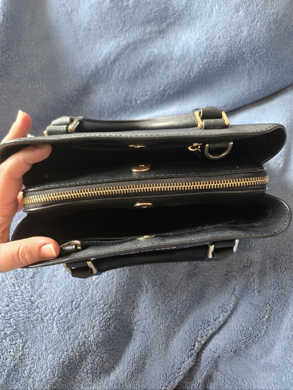 Michael Kors savannah Bag - Picture 7 of 15